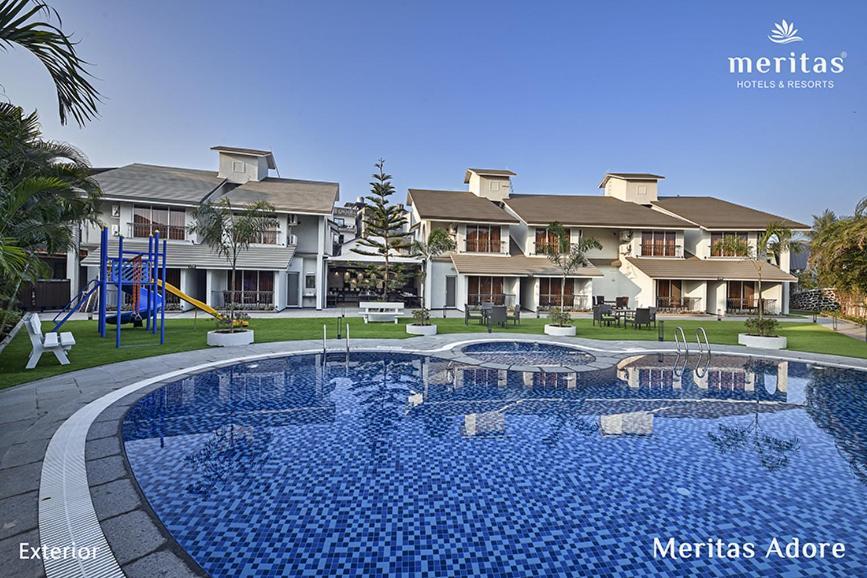 Meritas Adore Resort Lonavala Esterno foto
